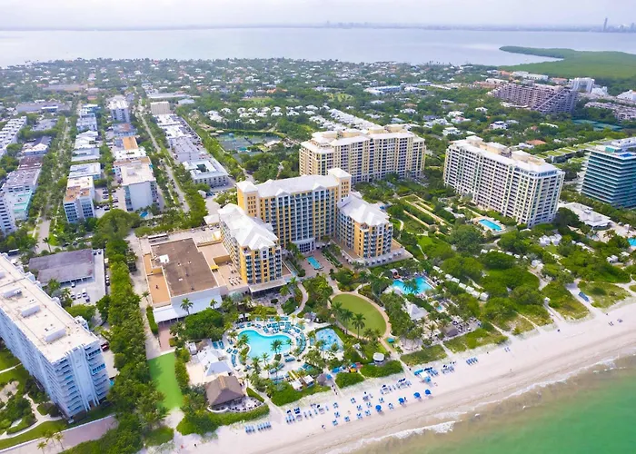 Stunning Studio Apartment Located At The Ritz Carlton-Key Biscayne