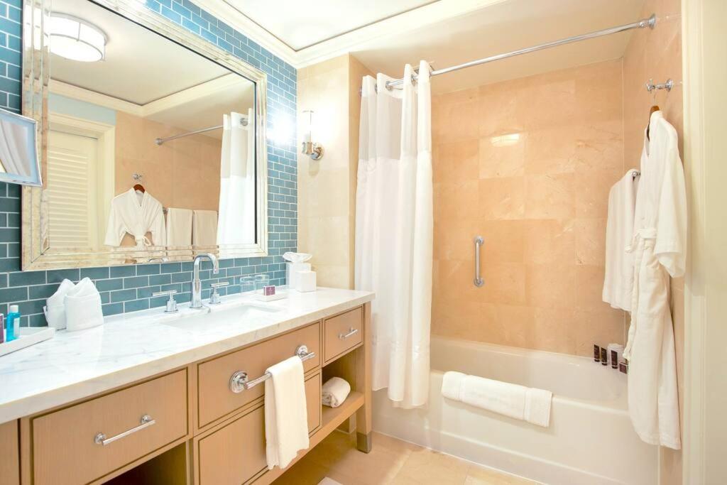 Ferienhaus Stunning Located At The Ritz Carlton-key Biscayne