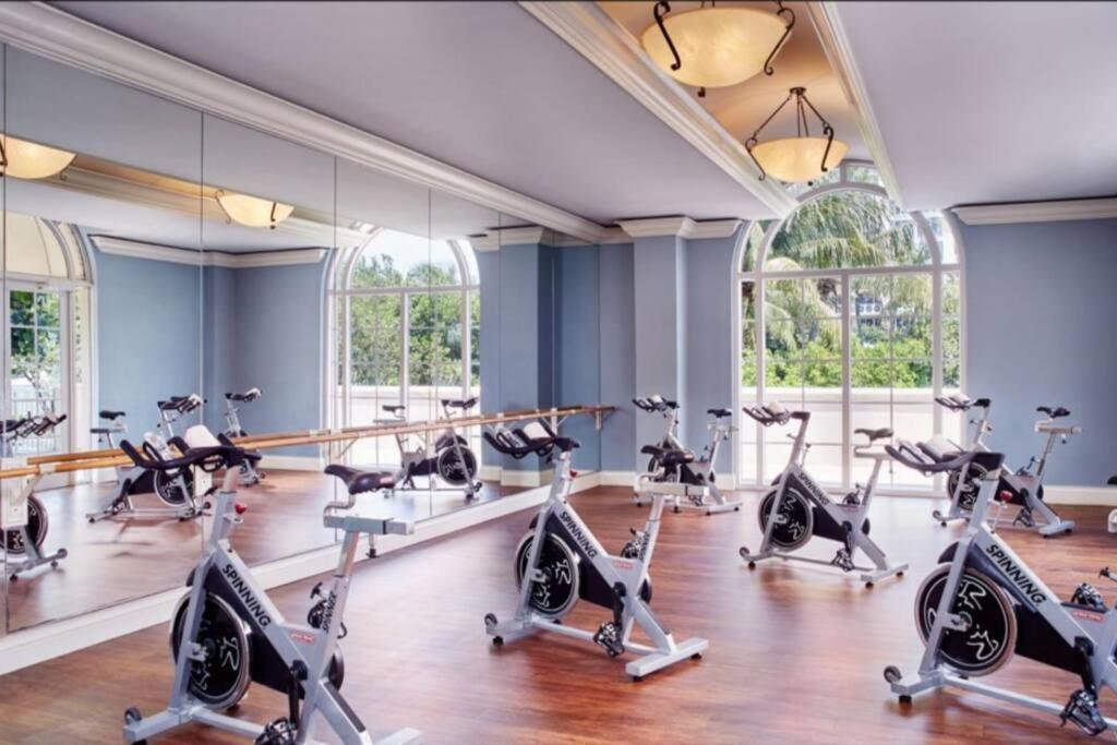 Stunning Located At The Ritz Carlton-key Biscayne Сasa de vacaciones Miami